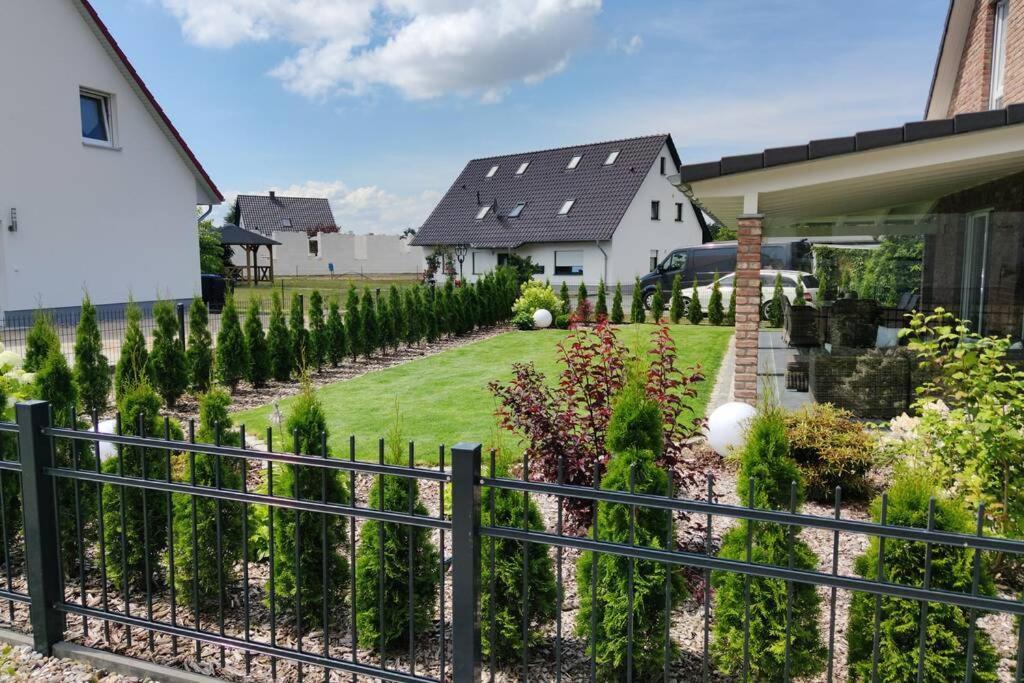 Leaf&Stay Ferienhaus Auf Usedom Mit Optionaler Wallbox Usedom Town Exterior photo